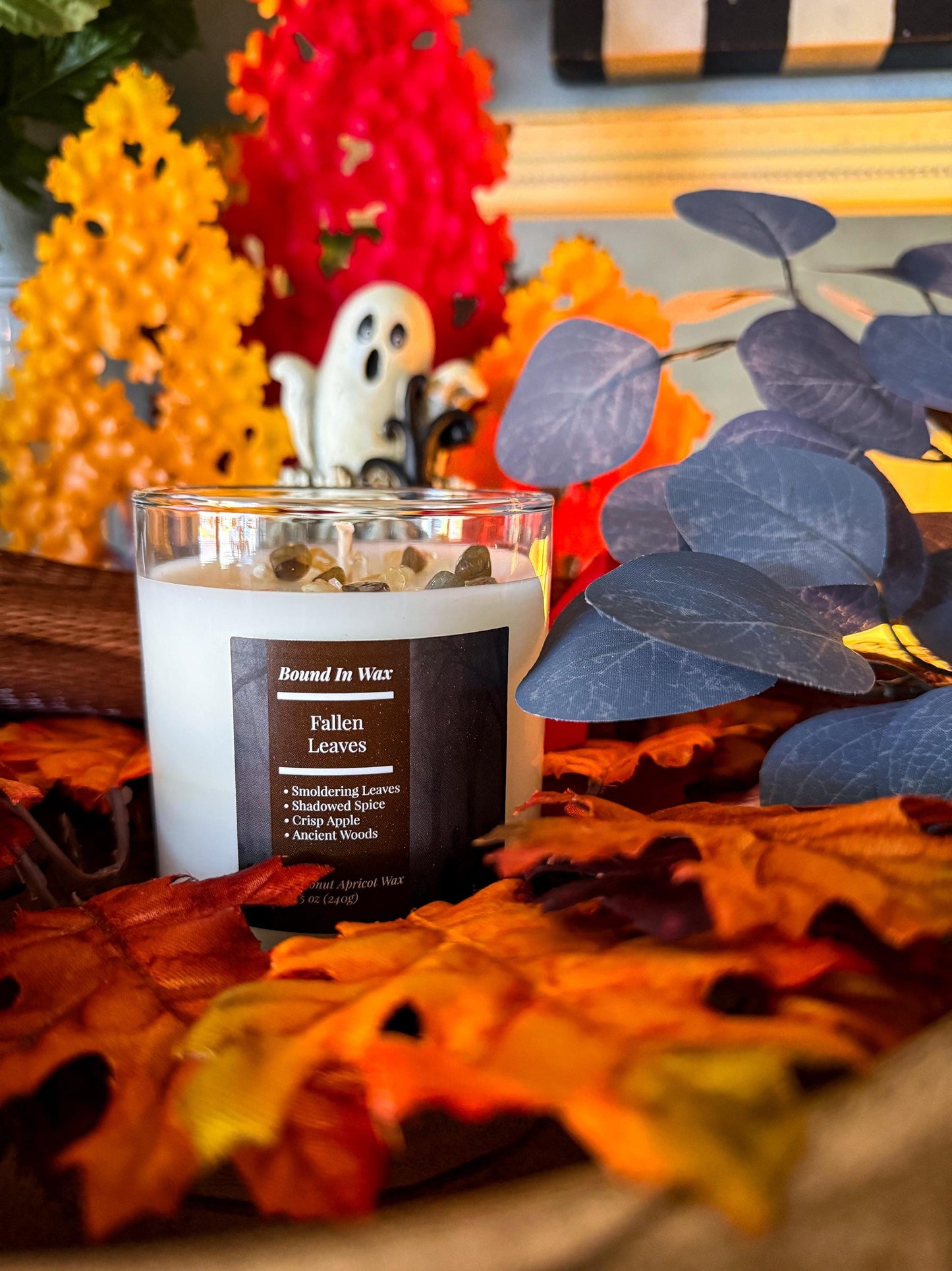 Fallen Leaves Candle: Samhain Ritual, Smoldering Spice, Damp Earth